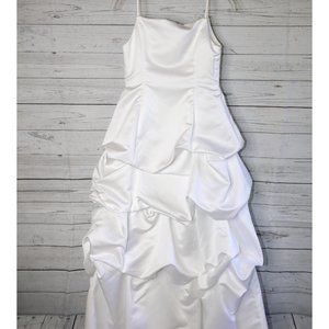 DAVIDS BRIDAL Flower Girl Dress in White